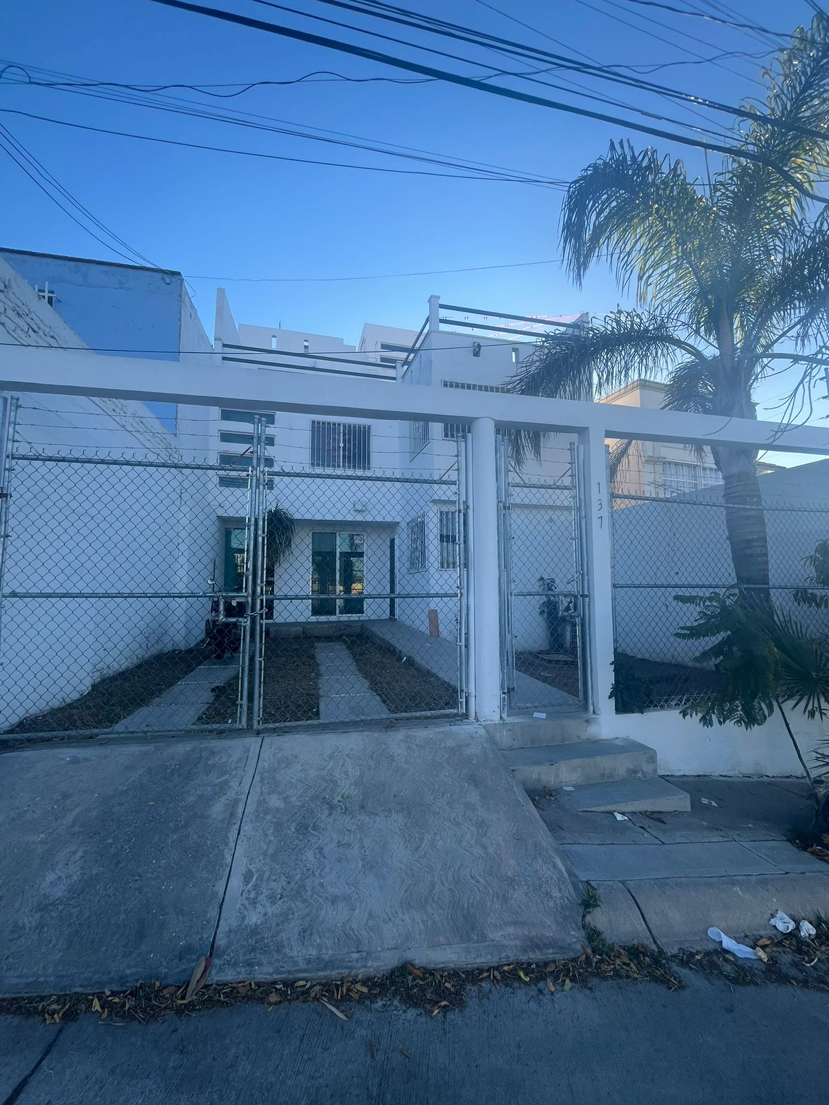 a26f6075-5ede-4156-8bf5-429752b2e56d