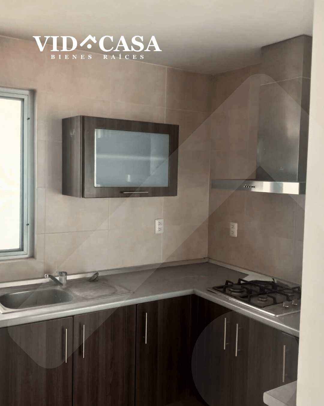 9_20250520_093237_0008